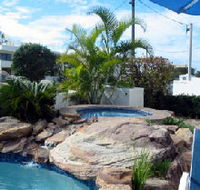 Estoril On Moffat Holiday Apartments - Accommodation Whitsundays
