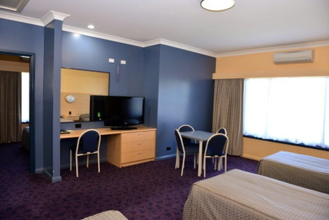 Albert Motel - Accommodation Whitsundays 5