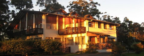 Chalet Swisse Spa Retreat - Accommodation Whitsundays 4