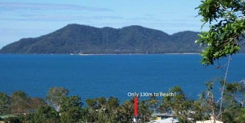 Montage Beach Apartments - Accommodation Whitsundays 2