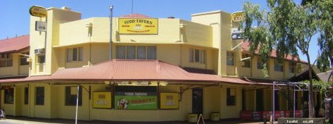 Todd Tavern - Accommodation Whitsundays 0