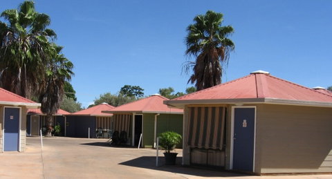Bluestone Motor Inn - Accommodation Whitsundays 5