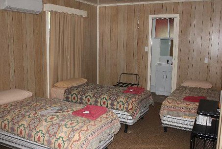 Curtin Springs Station - Accommodation Whitsundays 1