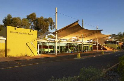 Desert Gardens Hotel - Accommodation Whitsundays 0
