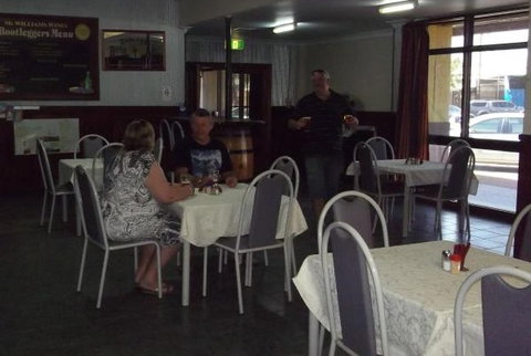 Goldfields Hotel Motel - Accommodation Whitsundays 0