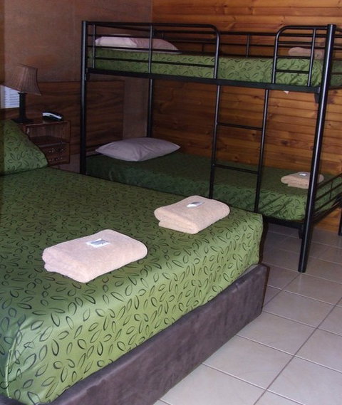 Territory Manor - Accommodation Whitsundays 3