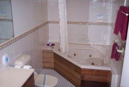 Beach Motor Inn - Accommodation Whitsundays 4