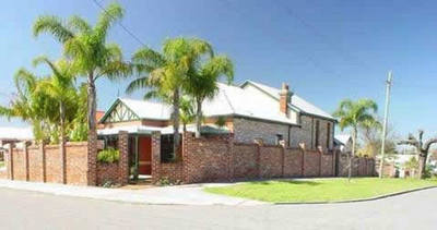 Above Bored Bed And Breakfast - Accommodation Whitsundays 1