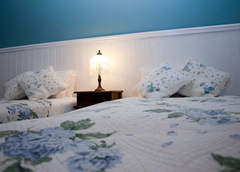 Maleny Lodge Guest House - Accommodation Whitsundays 2