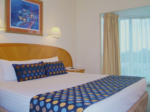 Cairns Sheridan Hotel - Accommodation Whitsundays 1