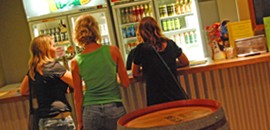 Toddy's Backpackers Resort - Accommodation Whitsundays 3