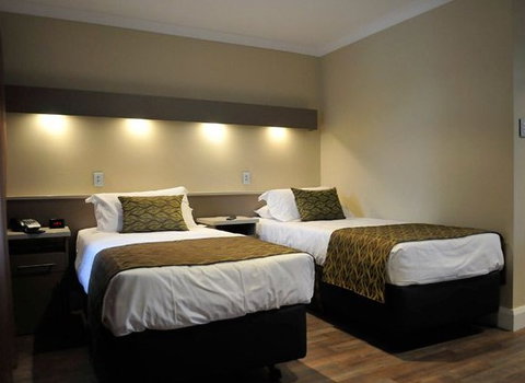 Bentley Motel - Accommodation Whitsundays 1