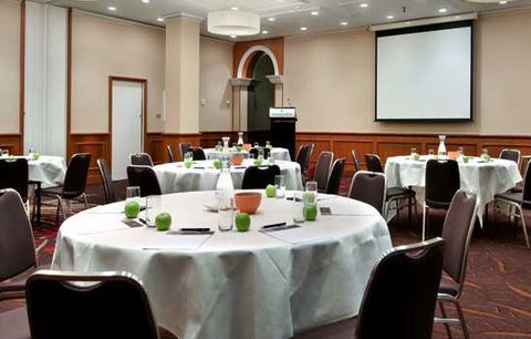 Parmelia Hilton - Accommodation Whitsundays 4