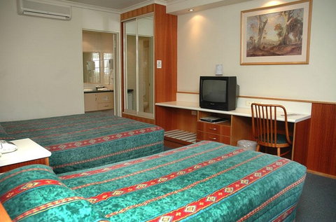Nirebo Motel - Accommodation Whitsundays 1