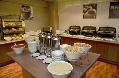 Mercure Grosvenor Hotel Adelaide - Accommodation Whitsundays 3