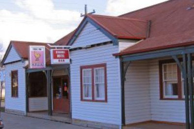 Benambra Hotel - Accommodation Whitsundays 0