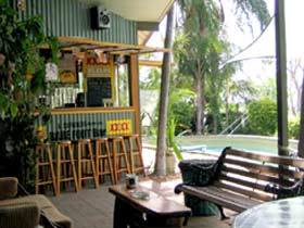 Backpackers By The Bay - Accommodation Whitsundays 0