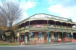 Royal Hotel Daylesford - Accommodation Whitsundays 0