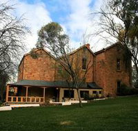 Stanley Grammar Country House - Accommodation Whitsundays
