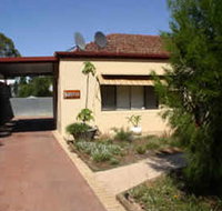 Loxton Smiffy's Bed And Breakfast Sadlier Street - Accommodation Whitsundays