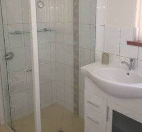 Longbeach Apartments Coffin Bay - Accommodation Whitsundays 2