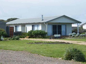 Coorong Waterfront Retreat - Accommodation Whitsundays 1