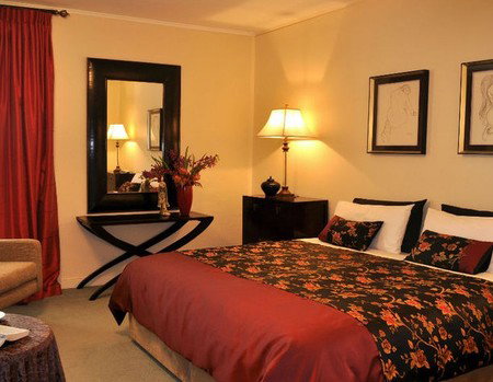 Stanley Grammar Country House - Accommodation Whitsundays 2