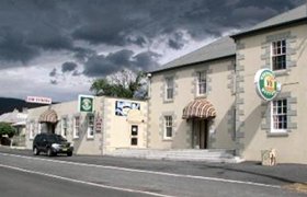 Fingal Hotel - Accommodation Whitsundays 0