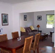 Giants' Table and Cottages - Accommodation Whitsundays
