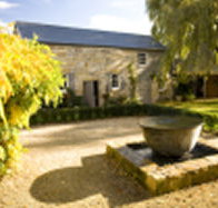 Red Feather Inn - The - Accommodation Whitsundays