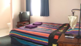 Kentish Hotel - Accommodation Whitsundays 0