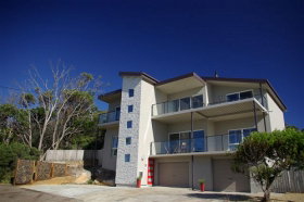 Windows On Bicheno - Accommodation Whitsundays 0