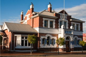 Randalls Bay TAS Accommodation Whitsundays