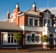 Old Bank BB - Accommodation Whitsundays