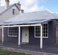 Elm Corner Cafe and Accommodation - Accommodation Whitsundays