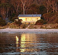 Harpers on the Beach - Accommodation Whitsundays