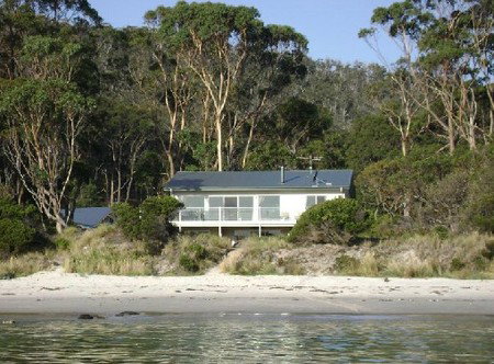 Harpers On The Beach - Accommodation Whitsundays 1