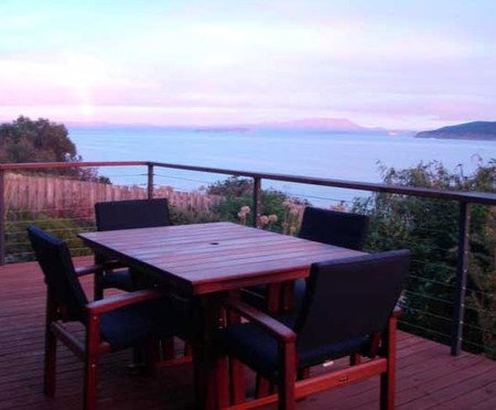 Larus Waterfront Cottage - Accommodation Whitsundays 2