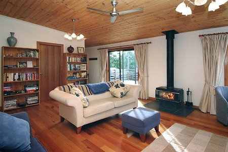 Ebb Tide Guest House - Accommodation Whitsundays 3