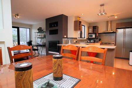 Oakley Place Townhouse - Tasmanian Short Stays - Accommodation Whitsundays 1