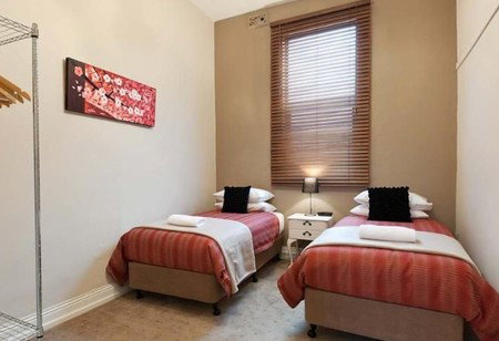 Burnie City Apartments - Accommodation Whitsundays 4