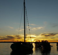 Rainbow Waters Holiday Park - Accommodation Whitsundays