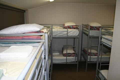 Bush Capital Lodge - Accommodation Whitsundays 1