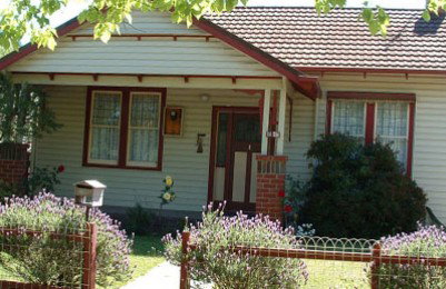 Talbot Street Stop Over - Accommodation Whitsundays 4