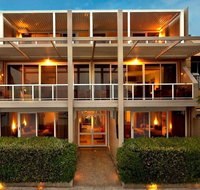 Bay Breeze Boutique Accommodation - Accommodation Whitsundays