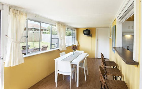 C'est La Vie Manyana - Accommodation Whitsundays 1