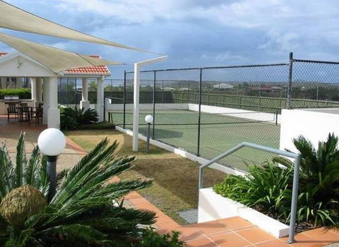 Oceania Cottage - Accommodation Whitsundays 2