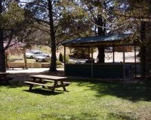 Cooba Holiday Motel - Accommodation Whitsundays 1