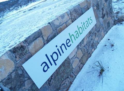 Alpine Habitats - Accommodation Whitsundays 4