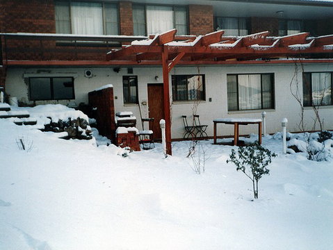 House Matterhorn - Accommodation Whitsundays 2